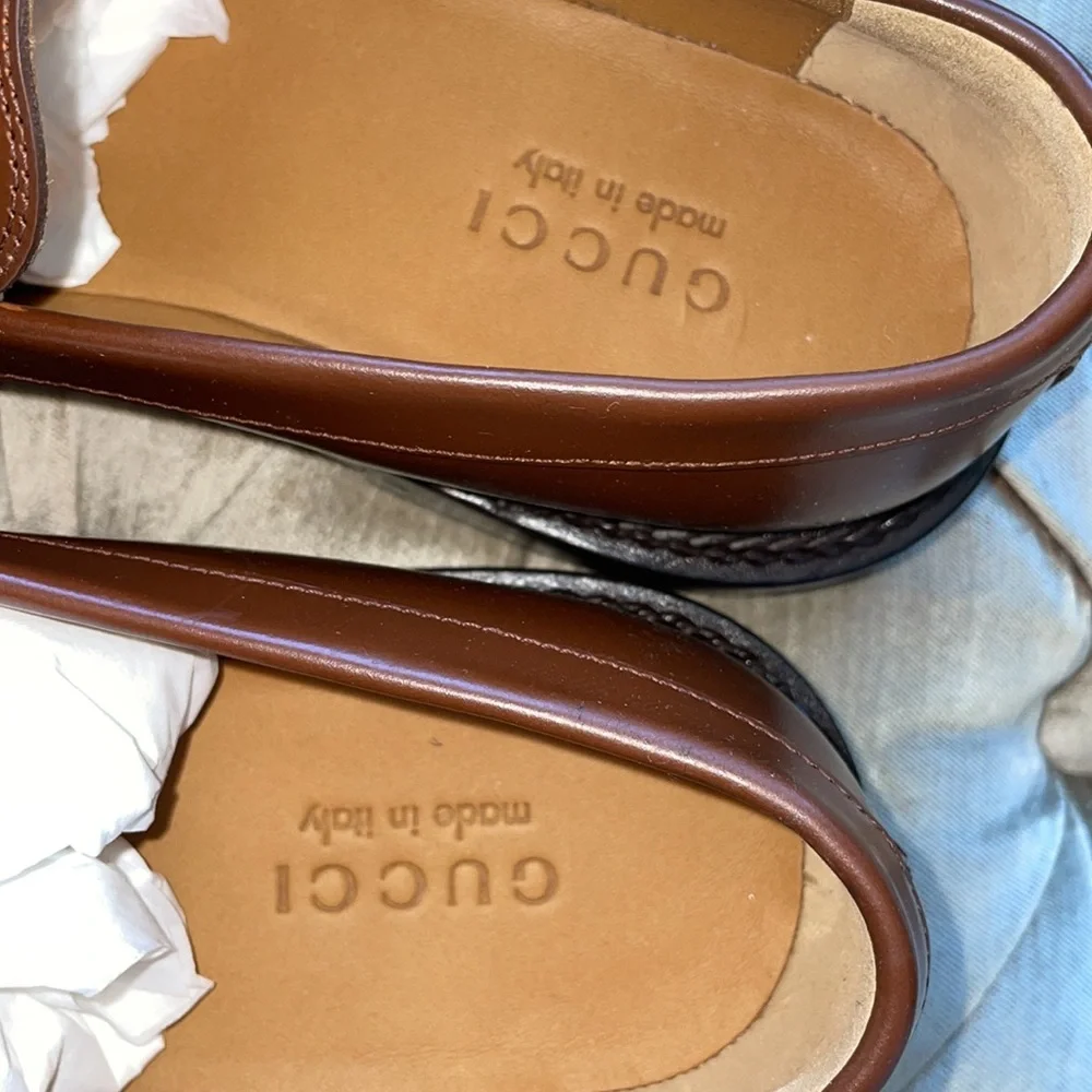 New authentic mens gucci loafers